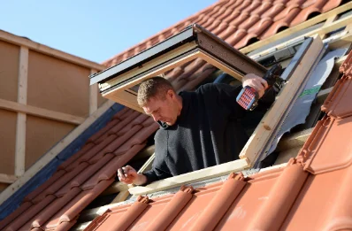 Pose de fenêtres de toit Velux au Vernois